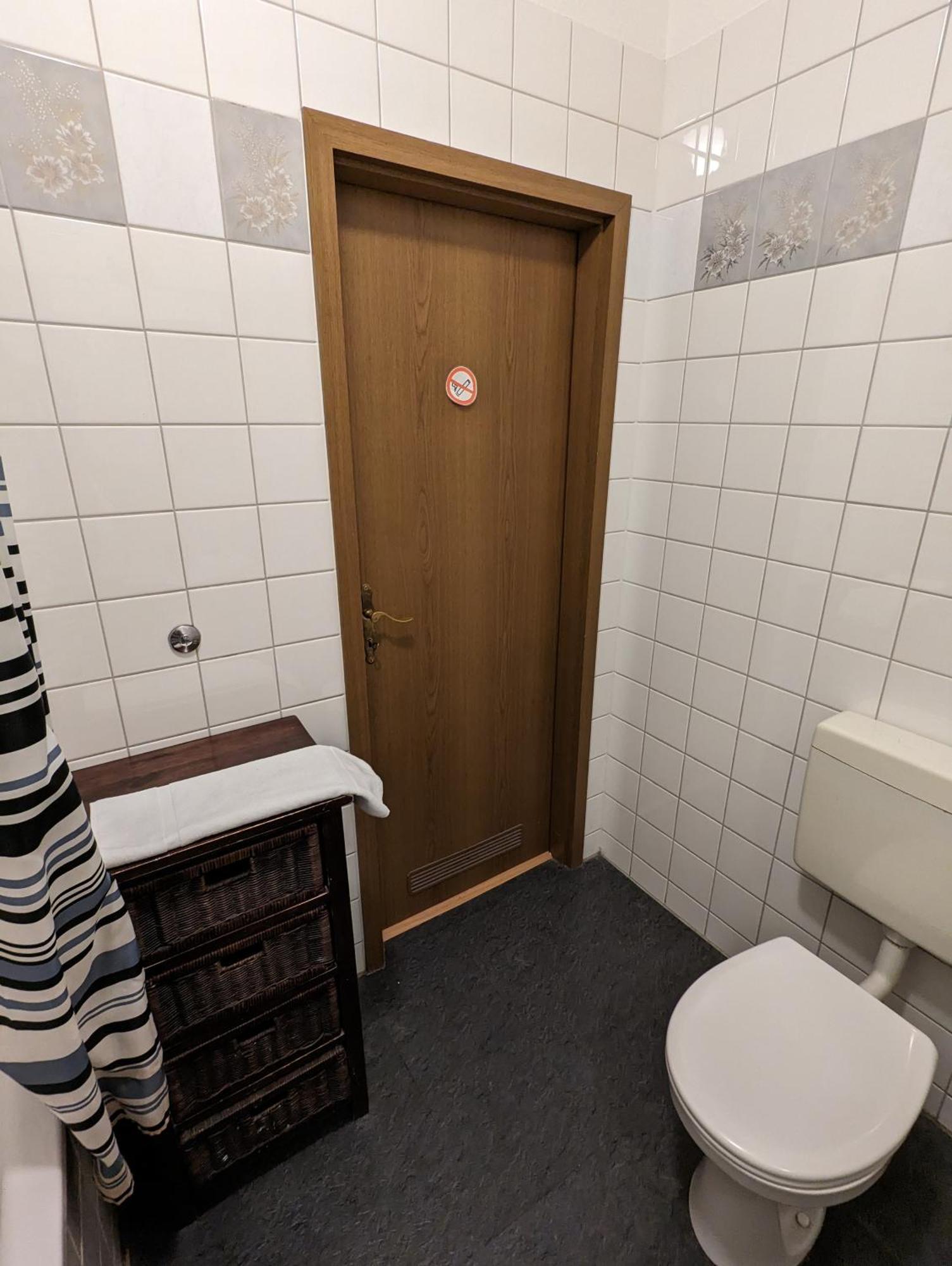 Apartment Im Luisenviertel - Gruen Wuppertal Exteriör bild